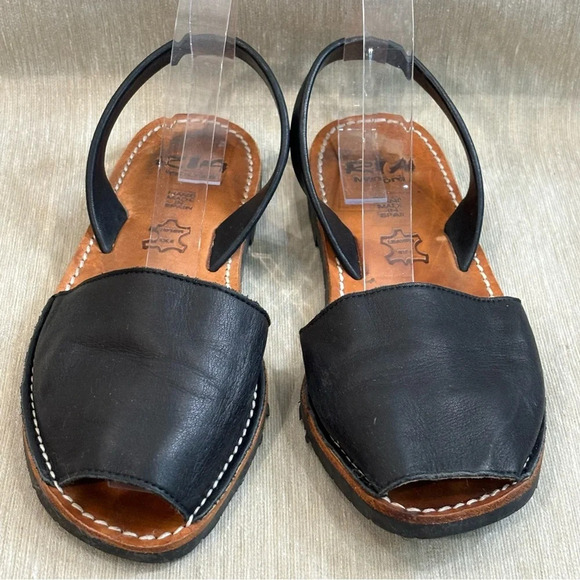 RIA Sz 40 Handmade Leather Avarca Style Made in Spain Slip On Peep Toe Sandals - Picture 2 of 10